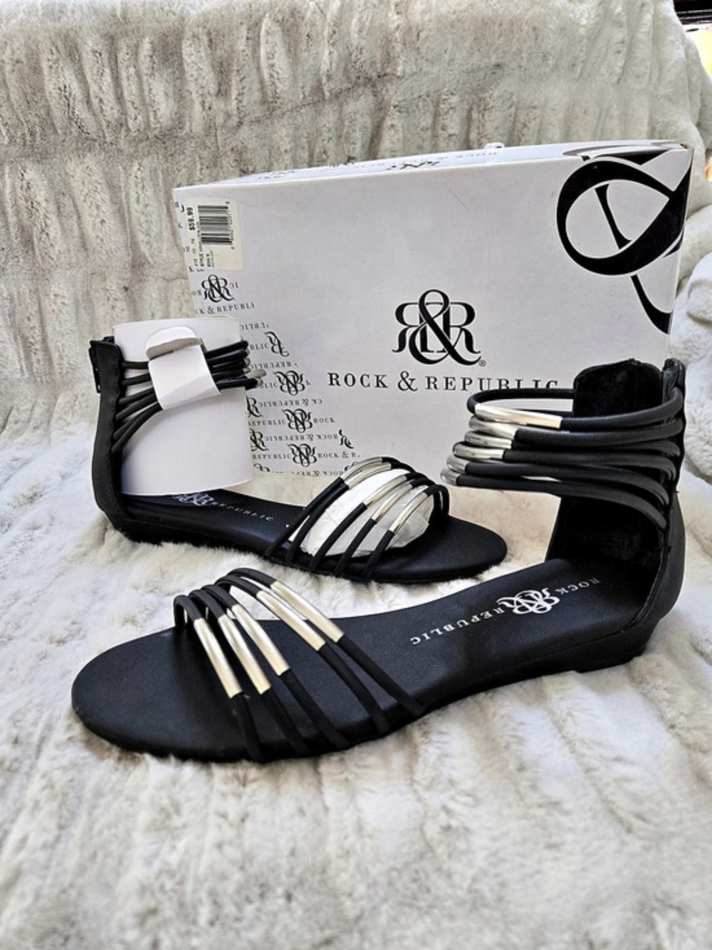 Rock & Republic RRMALLOYBLACK Strappy Sandals Black & Gold US 7